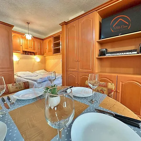 Apartmán Cozy Near Sea Garden